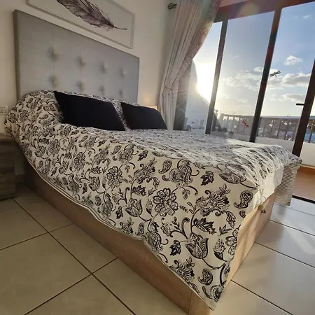 Sunny Golf And Sea View In Amarilla Golf *